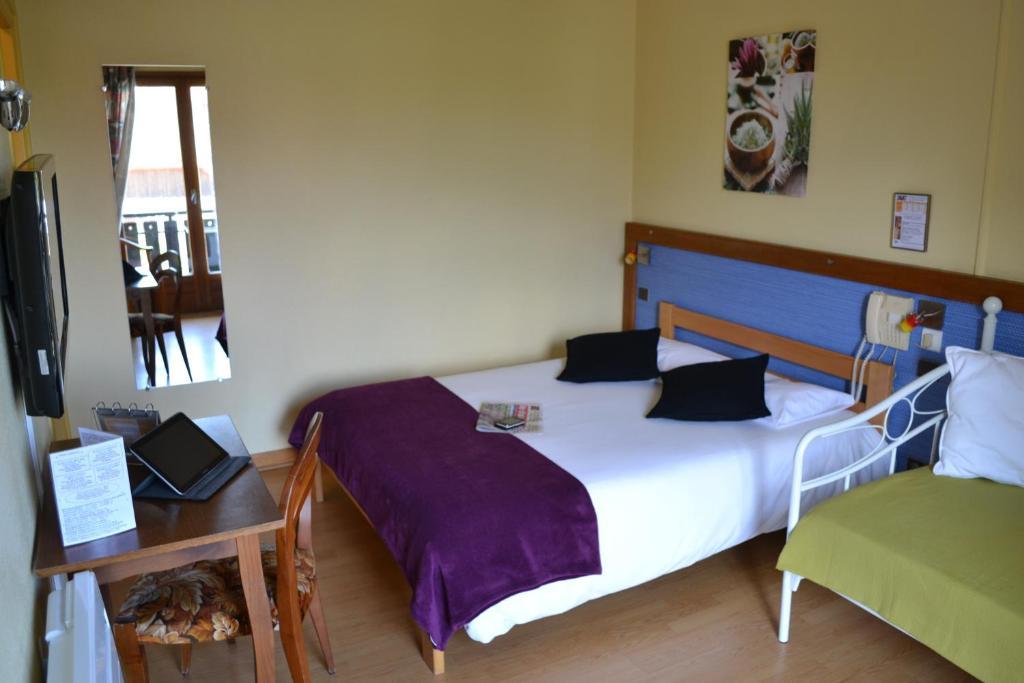 Hotel Restaurant Davat Brison-Saint-Innocent Quarto foto
