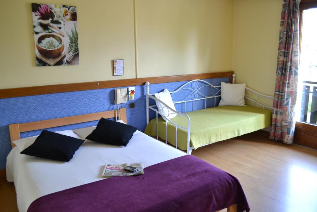Hotel Restaurant Davat Brison-Saint-Innocent Quarto foto