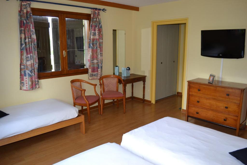 Hotel Restaurant Davat Brison-Saint-Innocent Quarto foto