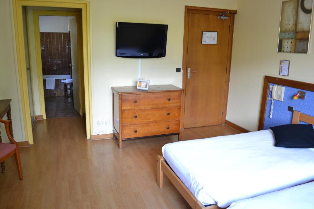 Hotel Restaurant Davat Brison-Saint-Innocent Quarto foto