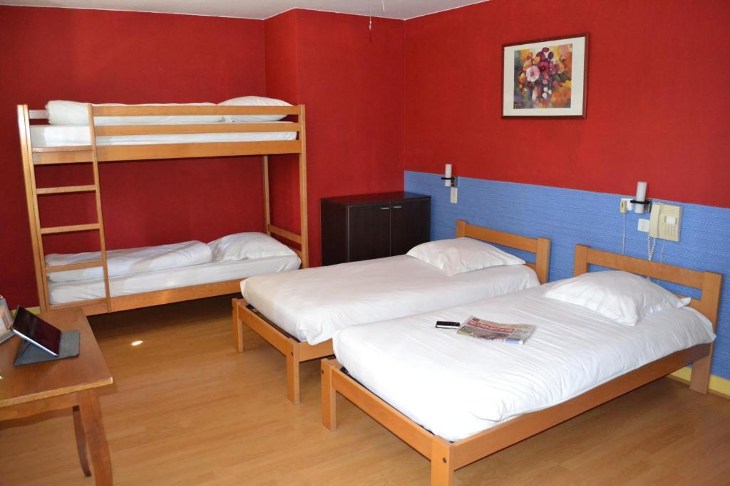 Hotel Restaurant Davat Brison-Saint-Innocent Quarto foto